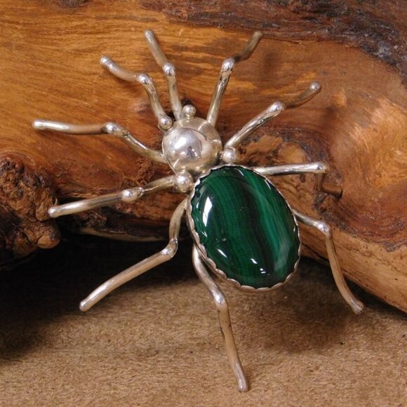 Large Estate Vintage E. Spencer Silver Malachite Protective Spider Brooch - Picture 9 of 15